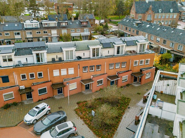 Medium property photo - Koningin Beatrixplein 25, 3201 CG Spijkenisse
